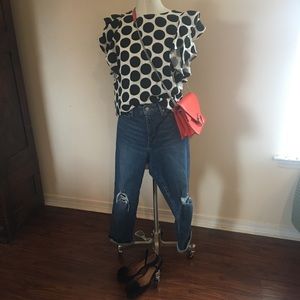 Cotton, polka dot, flutter sleeve top.